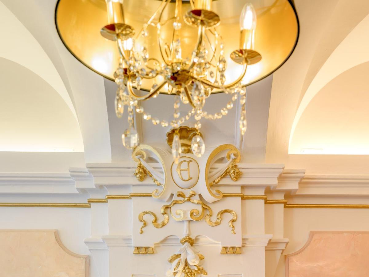 Josefshof Am Rathaus 4*