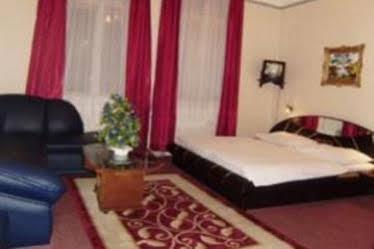 Guest house Adria 3*
