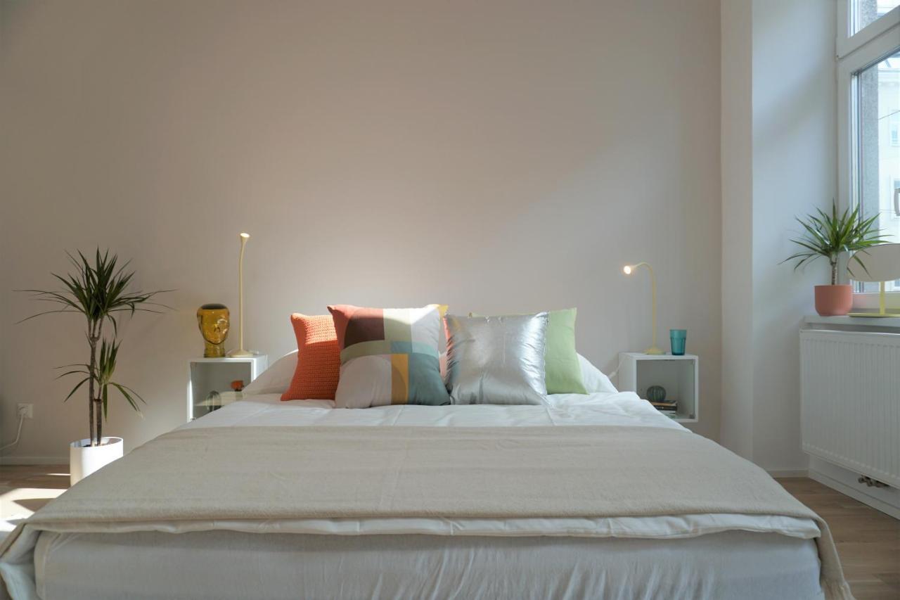 Apartamento Modern 2br - Full Kitchen - Schoenbrunn Area - 15 Mins To Center *