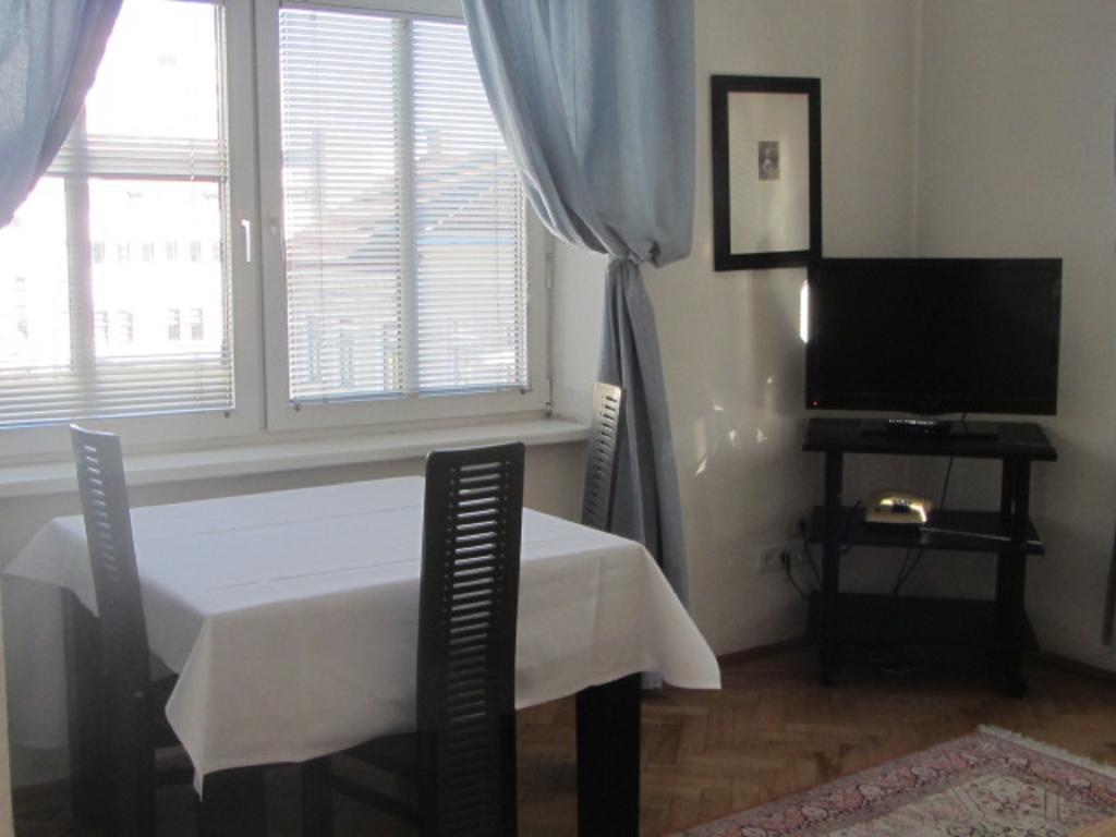 Wiener Kindl 3* Vienna