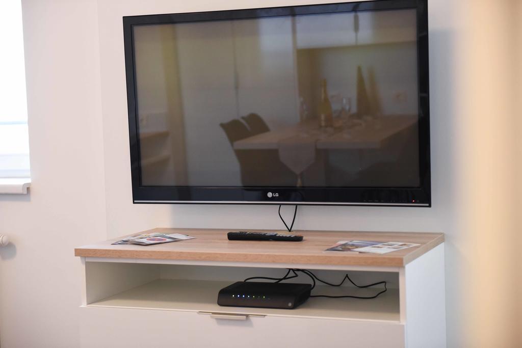 Schoenbrunn Design Apartment *