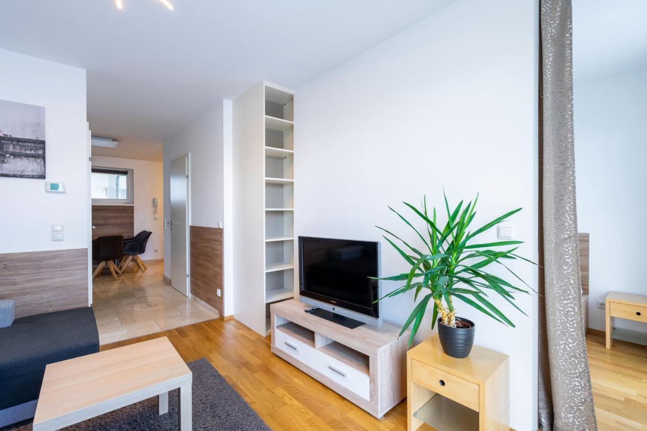 Donaufeld Living - Modernes Und Helles Apartment *
