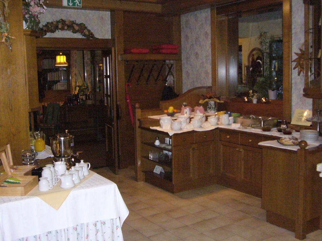 Strebersdorferhof 3*
