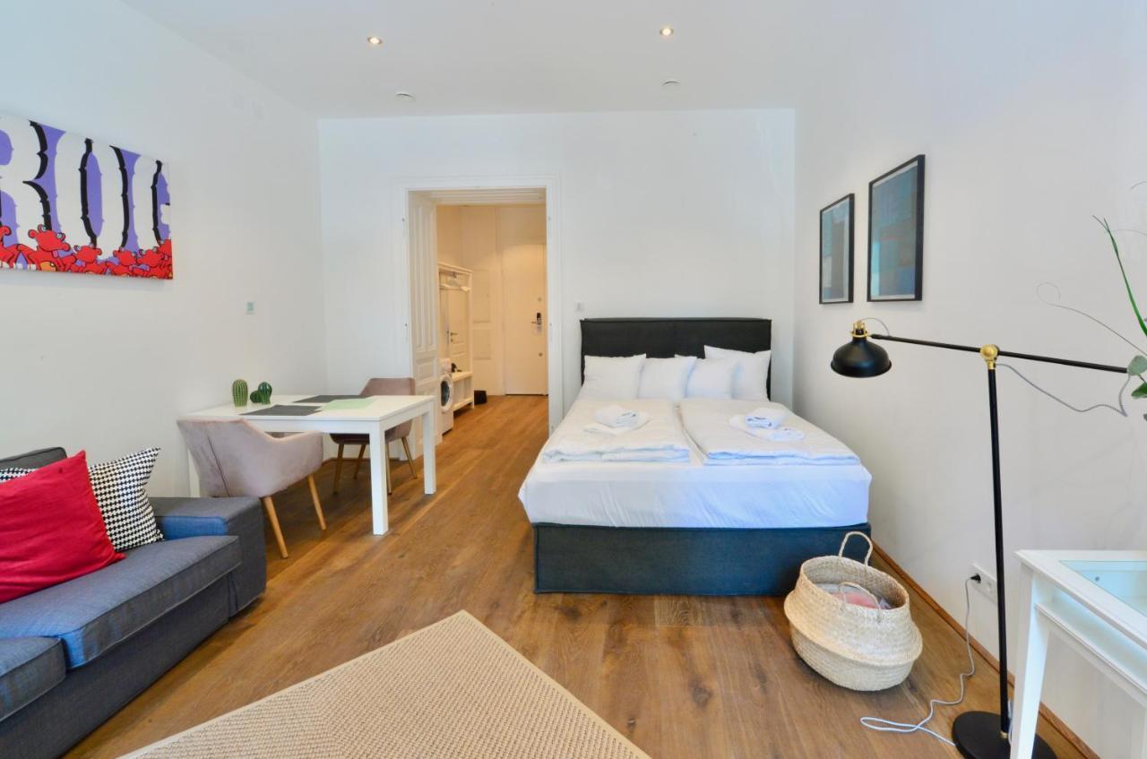 Charming Studio In Servitenviertel I Vienna