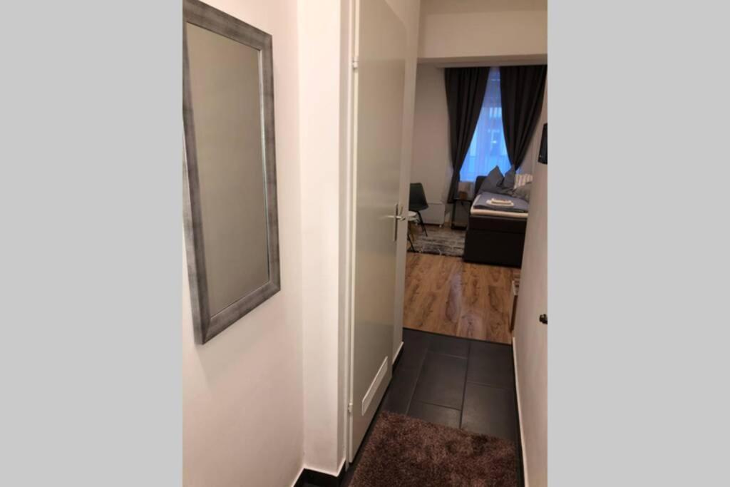 Nice Apartment, Near Center Apartment