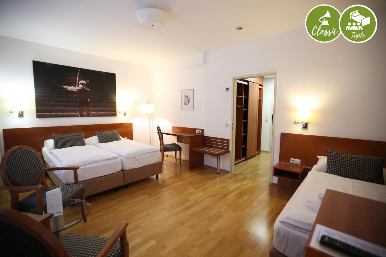 Hotel Arte Stadthalle 4*