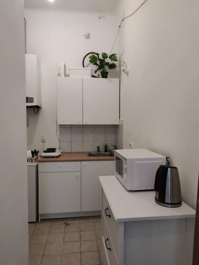 With Privat Shower In 3 * Vienna