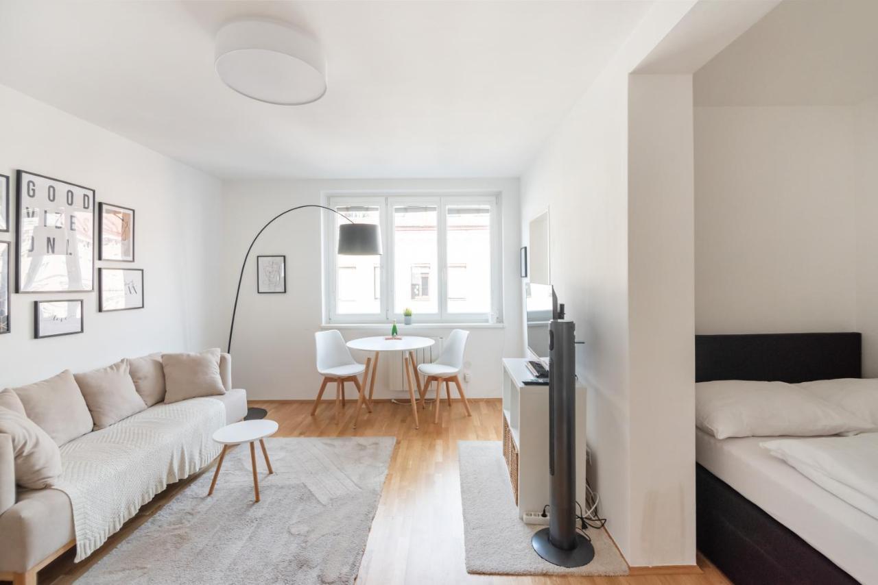 Modern, Bright -close To The Center In A Quiet Area Apartamento *