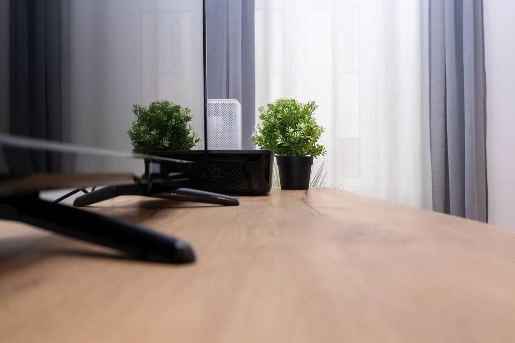 New, Central, In The Heart Of The 7th Heaven Apartment