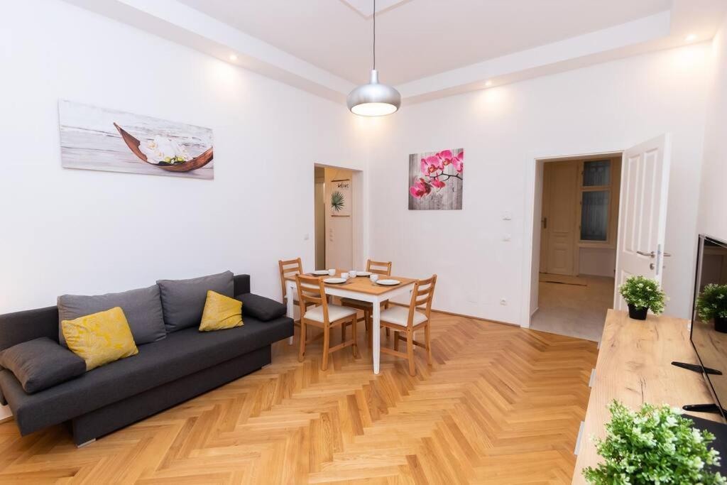 New, Central, In The Heart Of The 7th Heaven * Wien