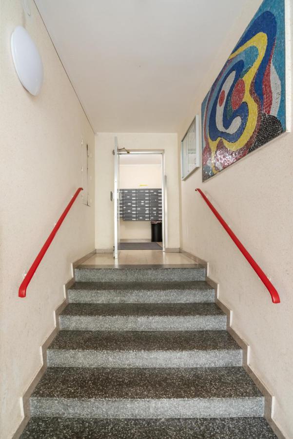 Modern, Bright -close To The Center In A Quiet Area * Viena