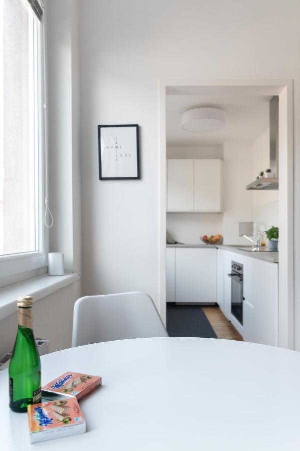 Modern, Bright -close To The Center In A Quiet Area Apartamento *
