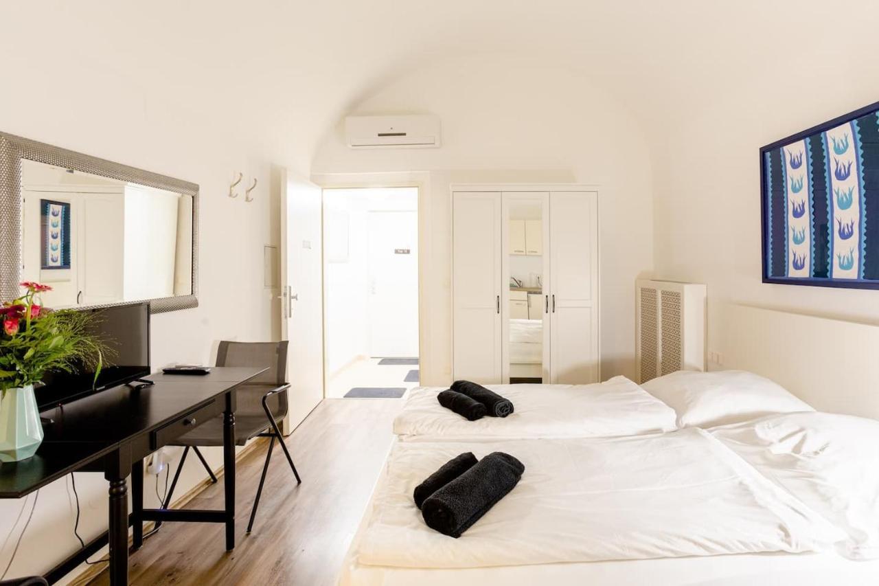 Air Condition I Sights In Walking Distance I 201 Mbit Wifi Apartment *
