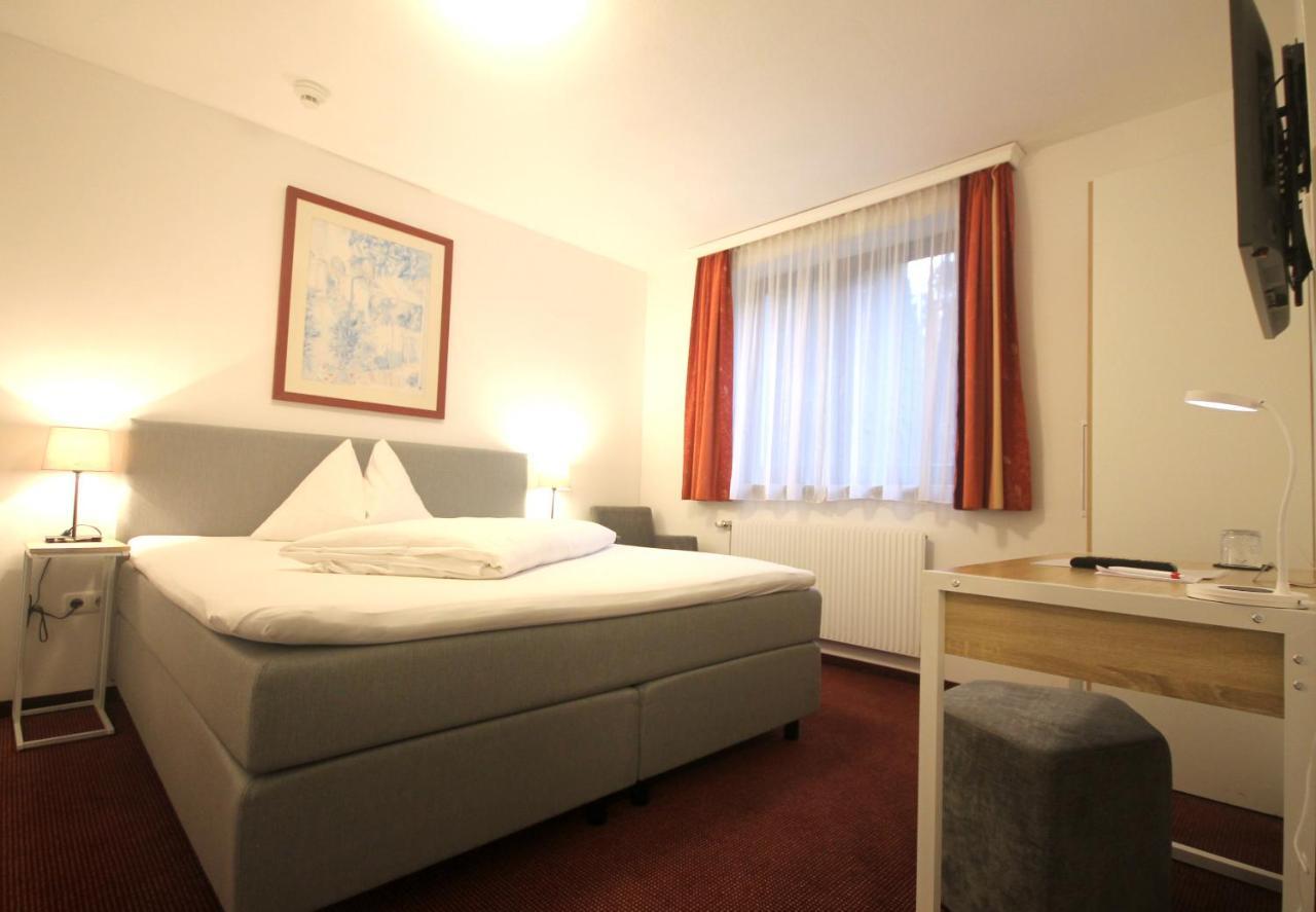 Hotel Altmann 3*
