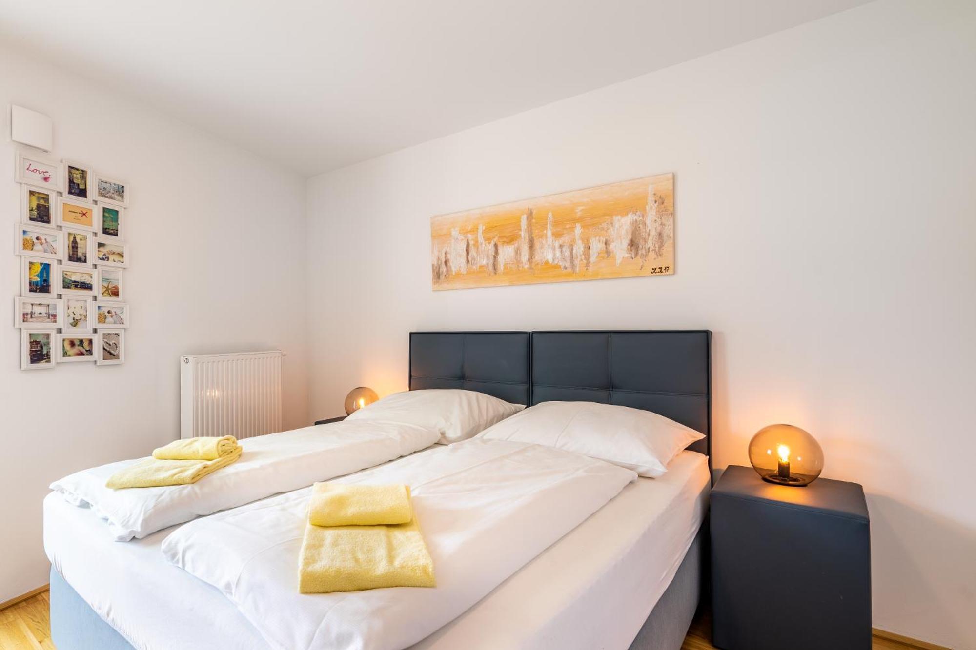 Feelgood Greenliving | Contactless Check-in Apartment