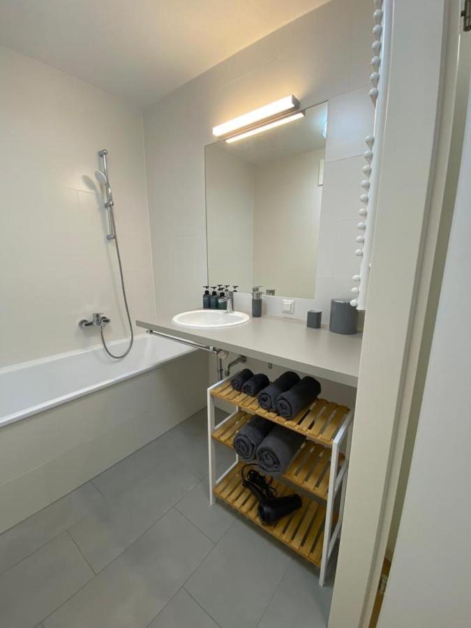 Apartment Feelhome Vienna, Subway U1 Kagran/Donauzentrum Vienna