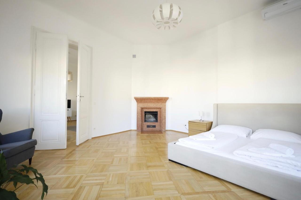 Apartamento Heymi Opernring Viena