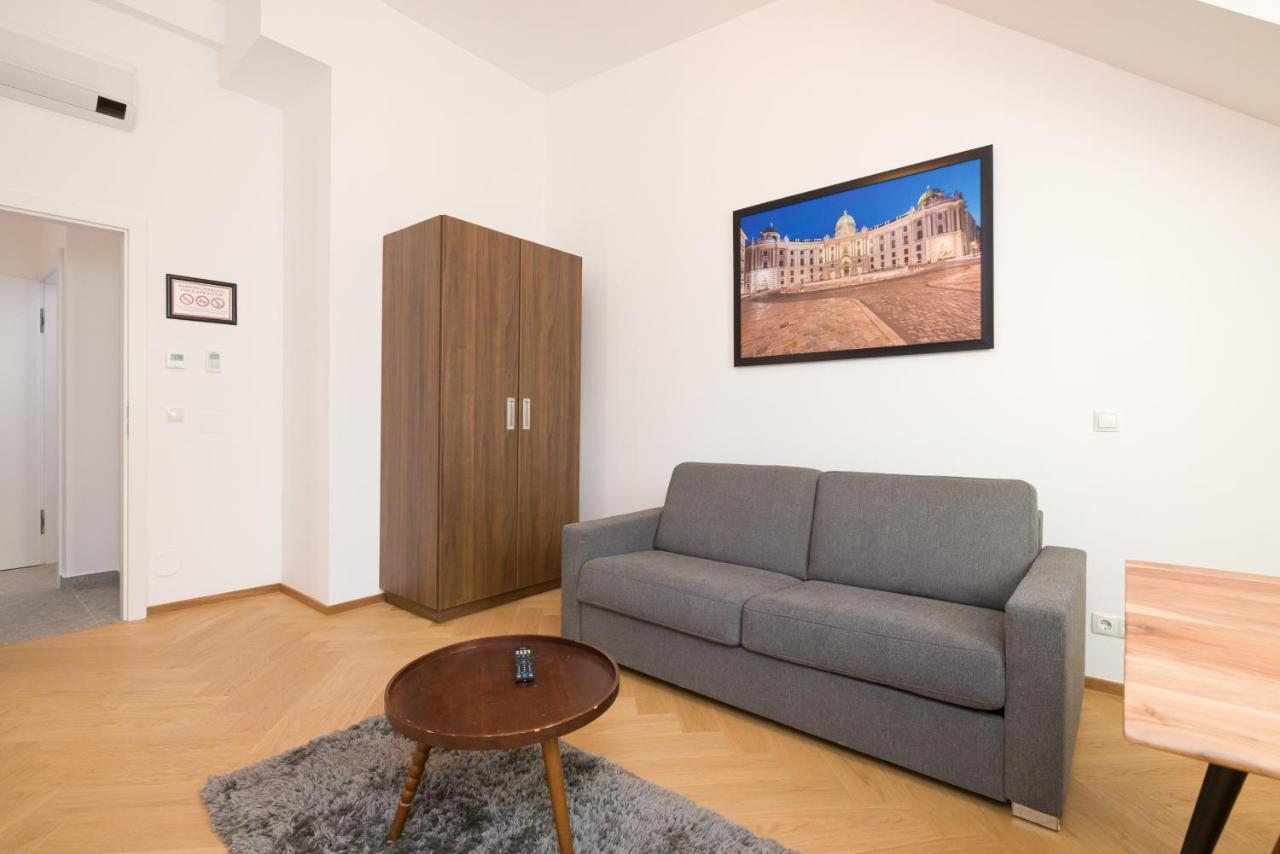 Apartment Schoenbrunn *