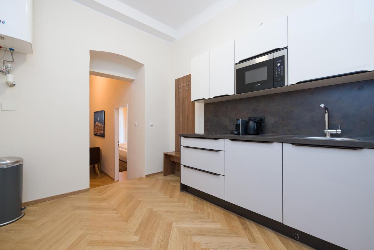 Apartment Schoenbrunn *