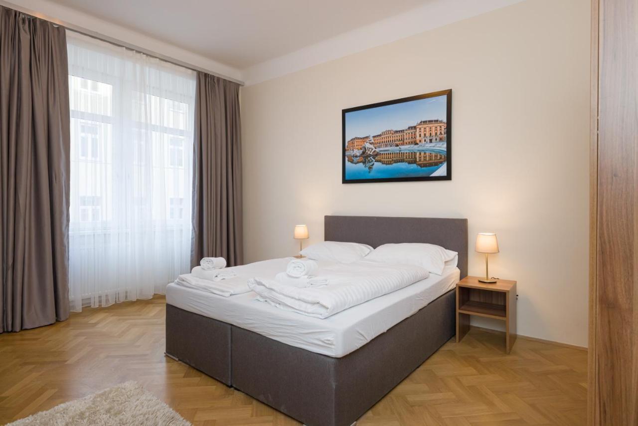 Apartment Schoenbrunn Vienna