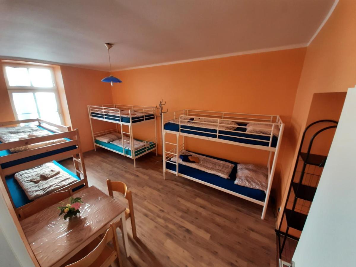 Monterooms Schoenbrunn 10 Minutes To Downtown Homestay