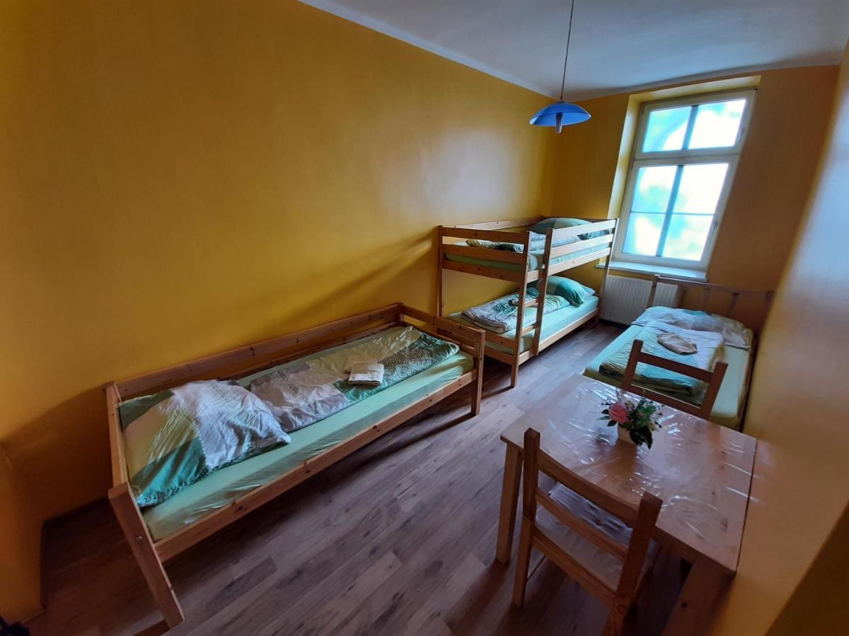 Monterooms Schoenbrunn 10 Minutes To Downtown Homestay Vienna