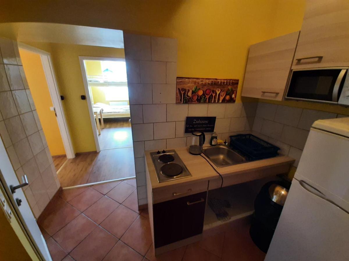 Monterooms Schoenbrunn 10 Minutes To Downtown *