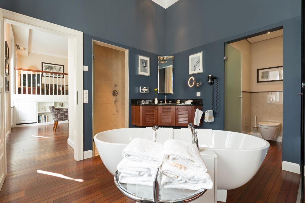 Kaiserhof Hotel 4*