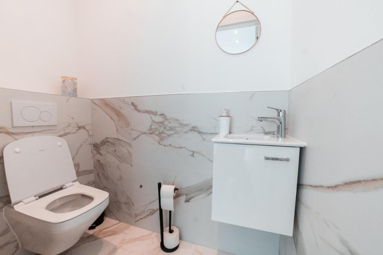 Apartment Triangle Penthouse Vienna
