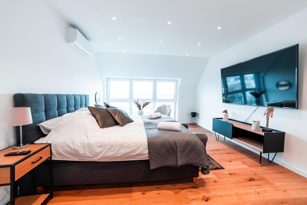 Triangle Penthouse * Vienna