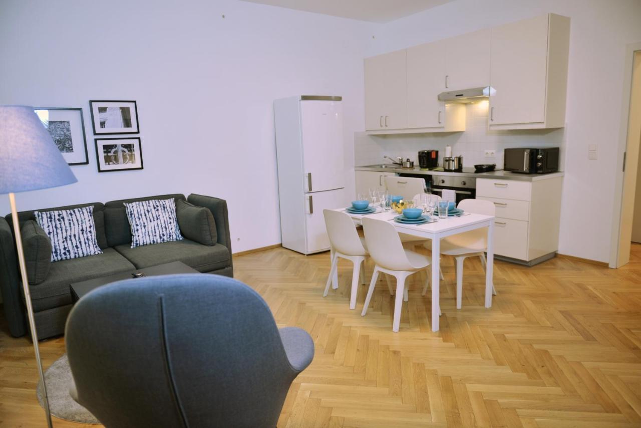 Jimmy's Apartment *
