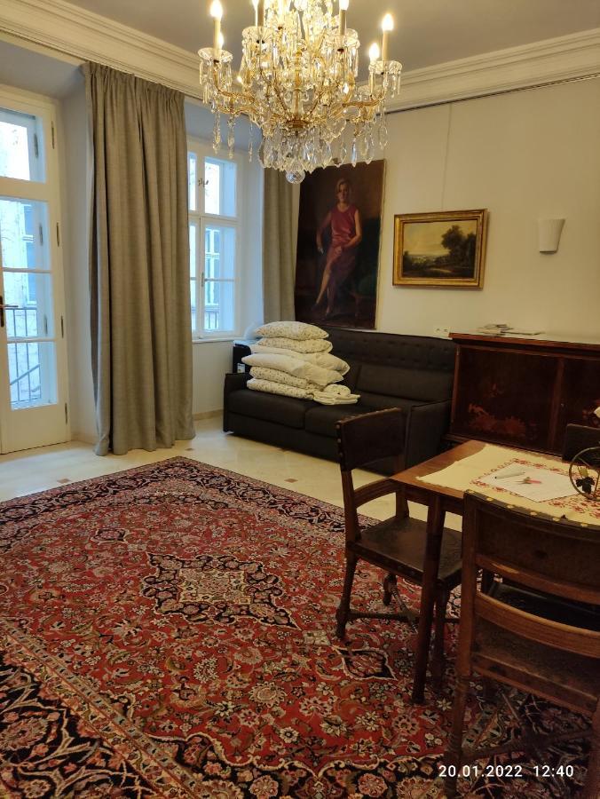 Living Center Apartamento *