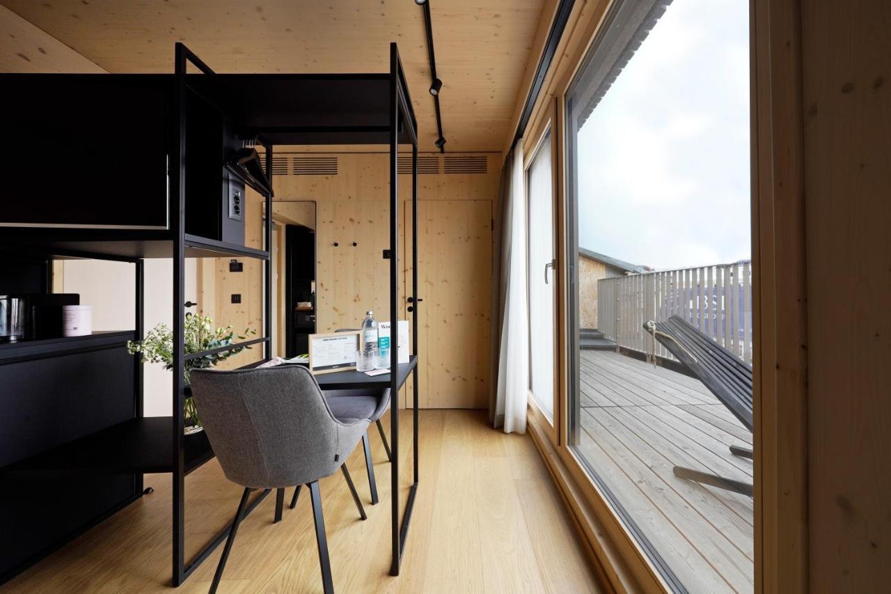 Numa Wood Aparthotel