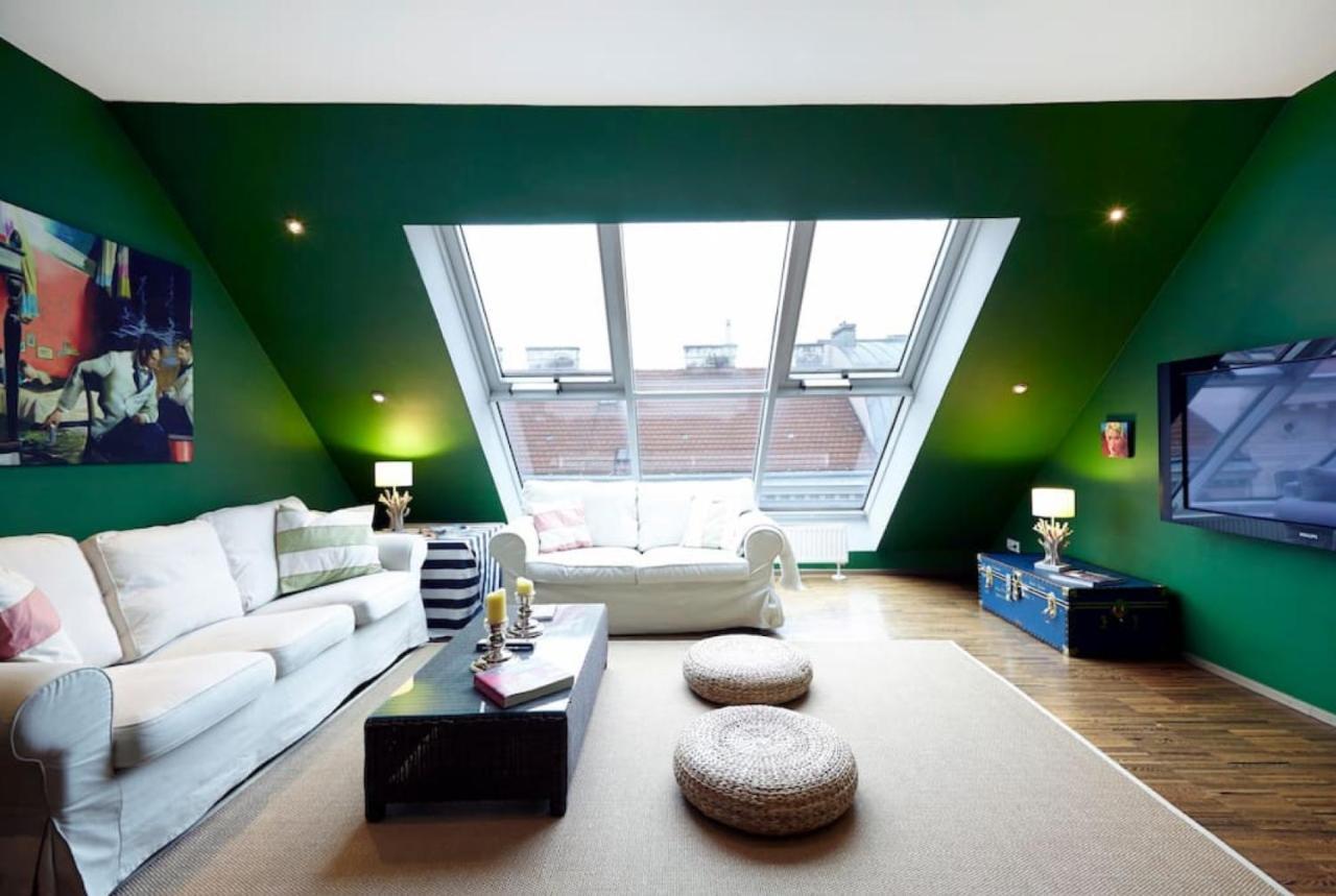 Penthouse 1 Apartment *