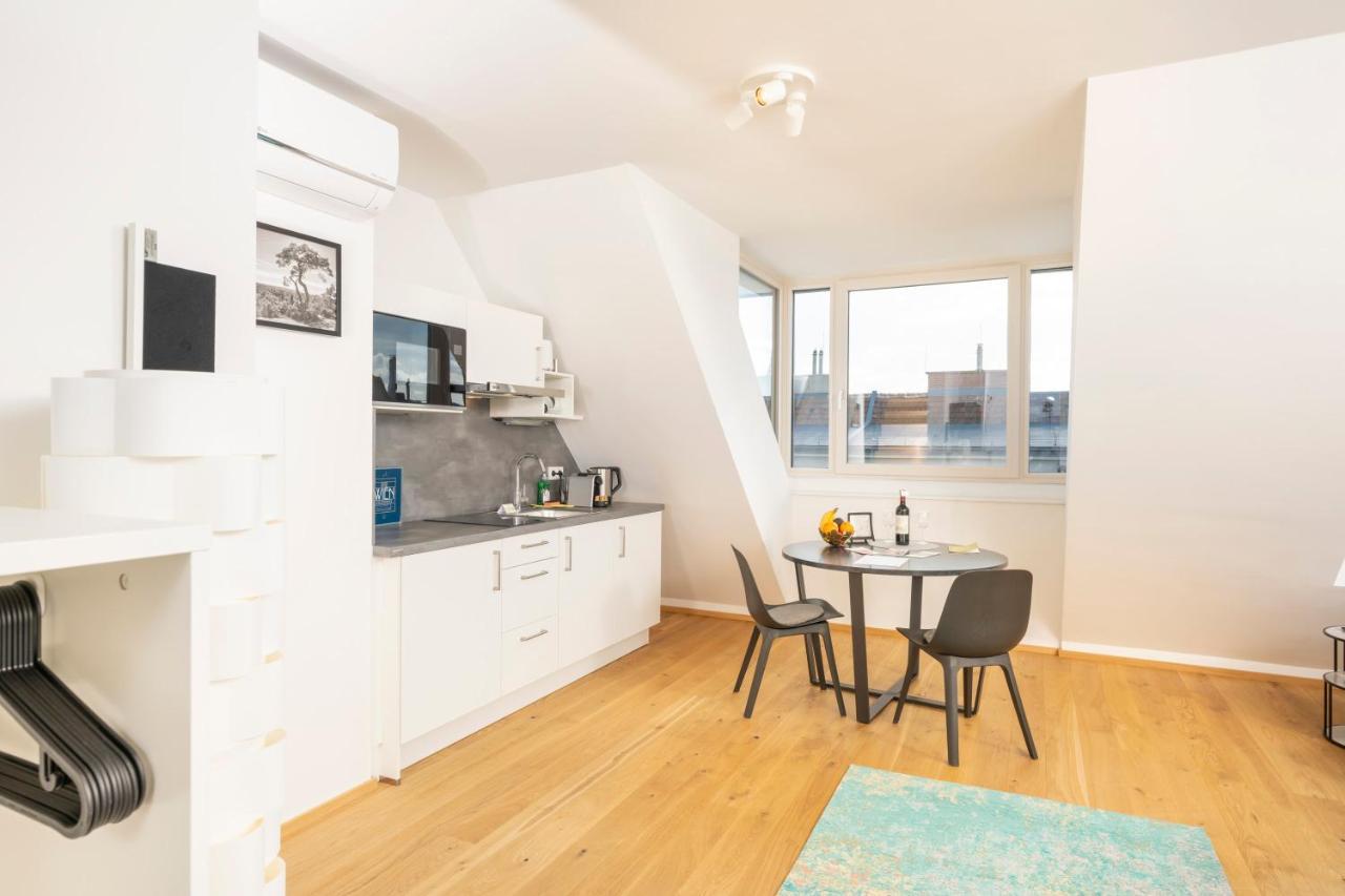 Apartment Rooftop Mit Grosser Terrasse
