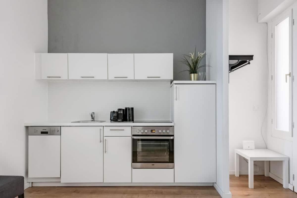 ⍟luxurious And Spacious⍟ 5 Min Walk To City Center