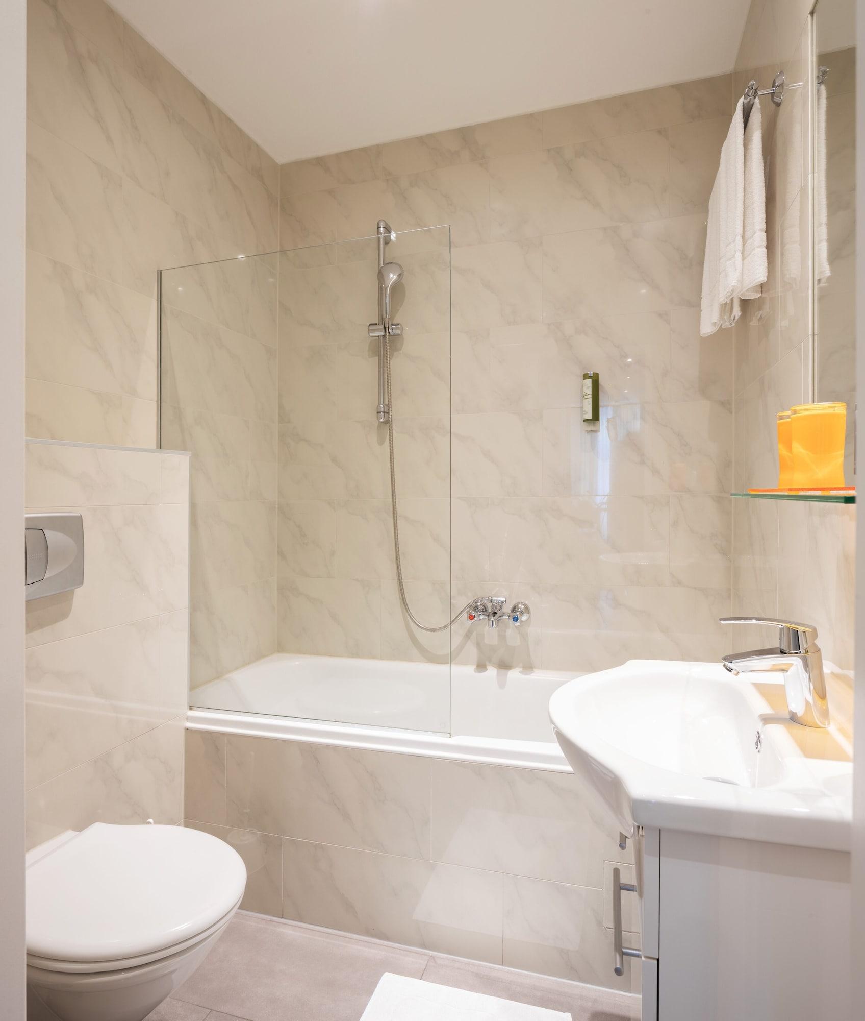 Aparthotel The Levante Rathaus 4*