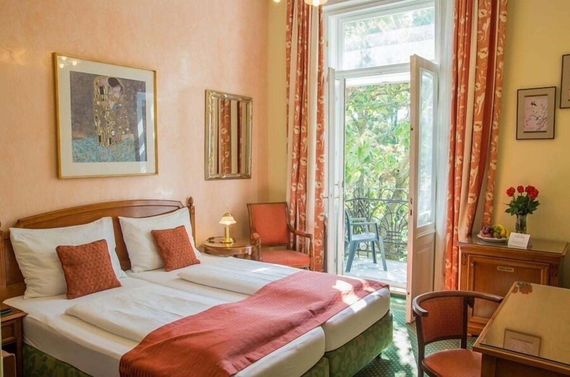 Park Hotel