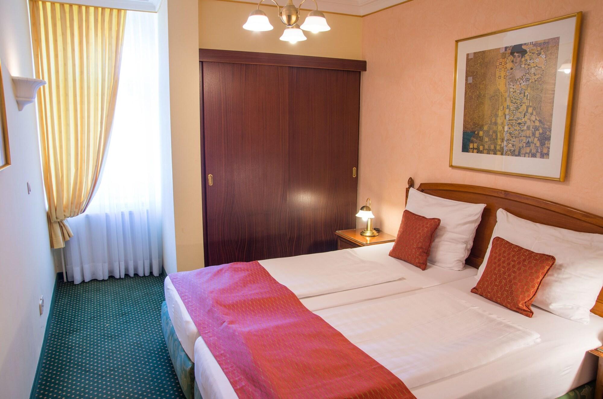 Park Hotel 4*