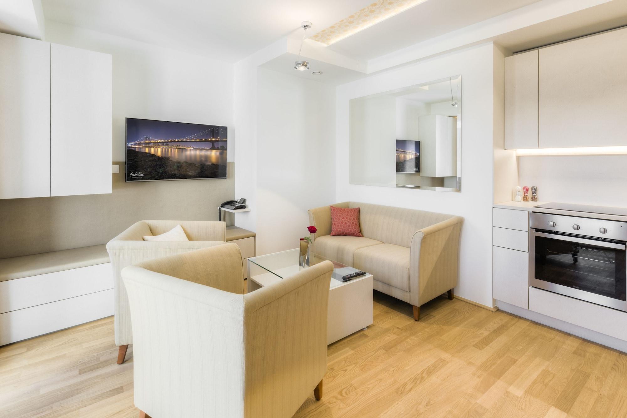 Vienna Grand Apartments Danube *