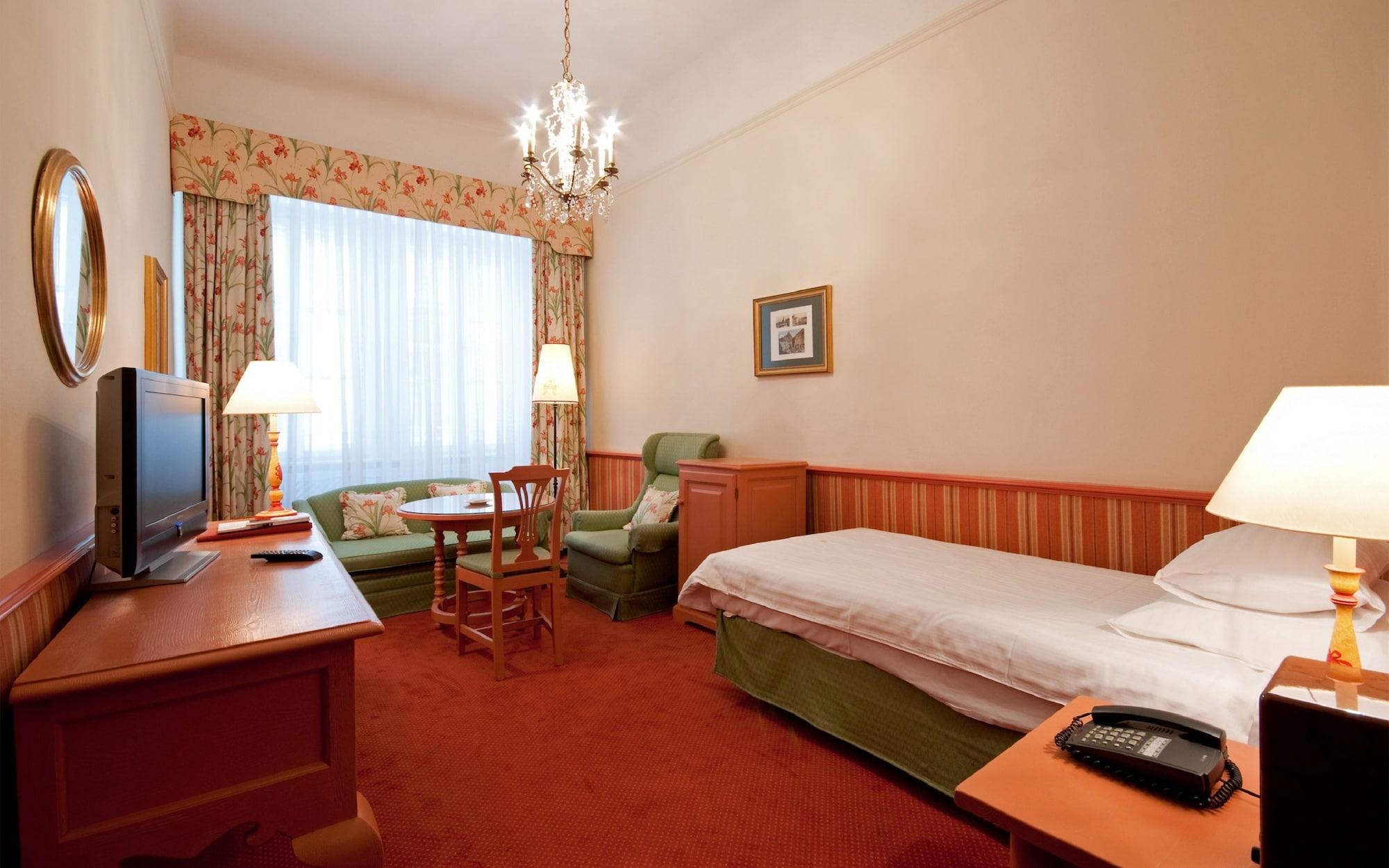 Koenig Von Ungarn Hotel 4*