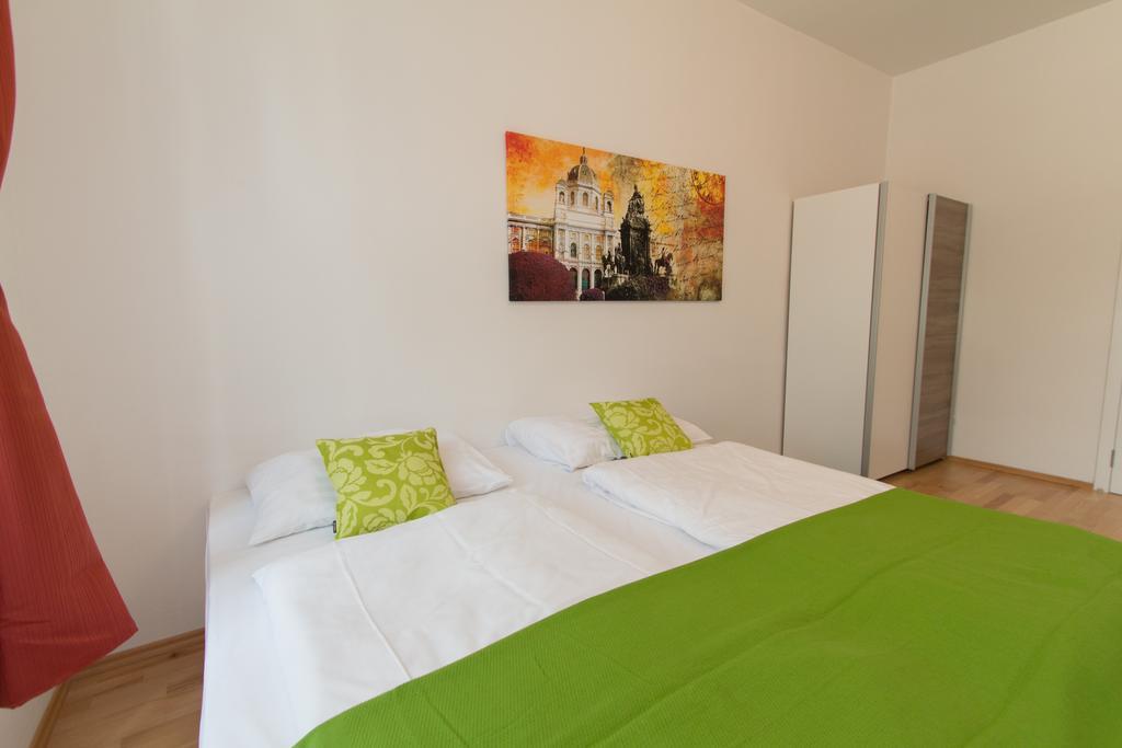 Checkvienna - Lassallestrasse Apartment Vienna