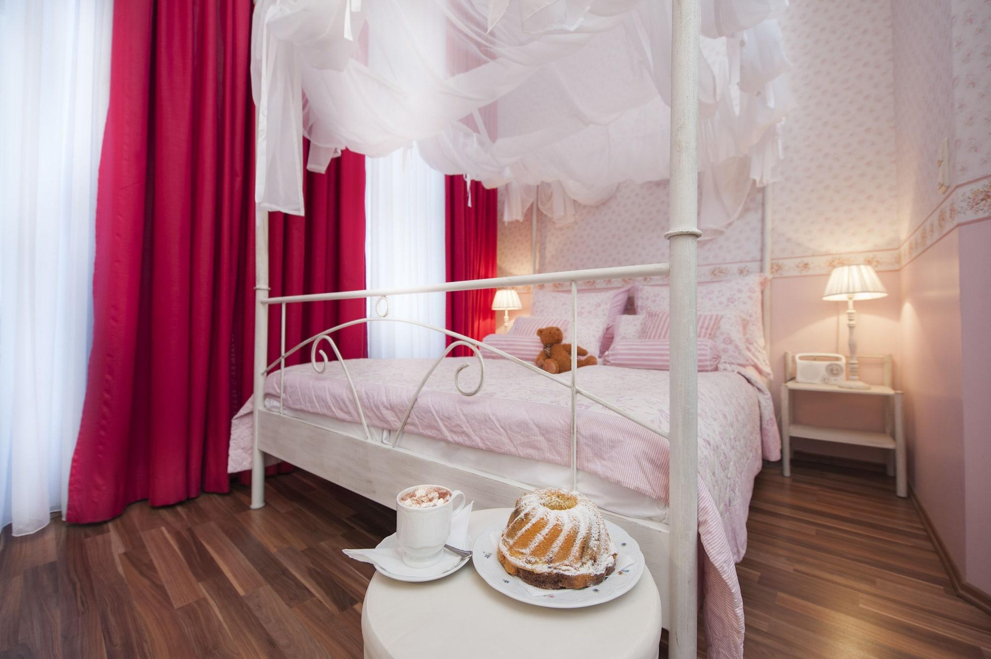 Boutique Kugel 3*