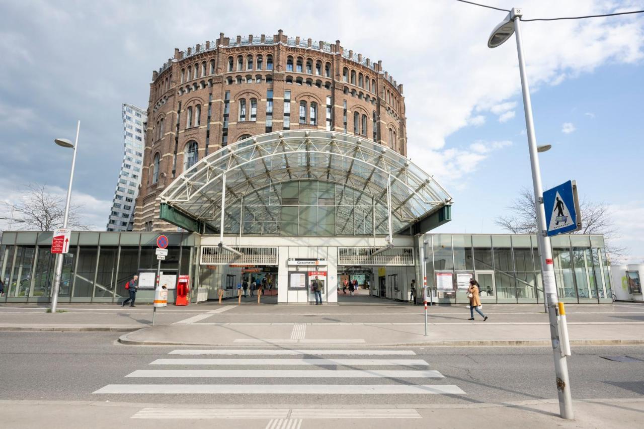 Urban Studio Gasometer By Ichbucheat * Vienna