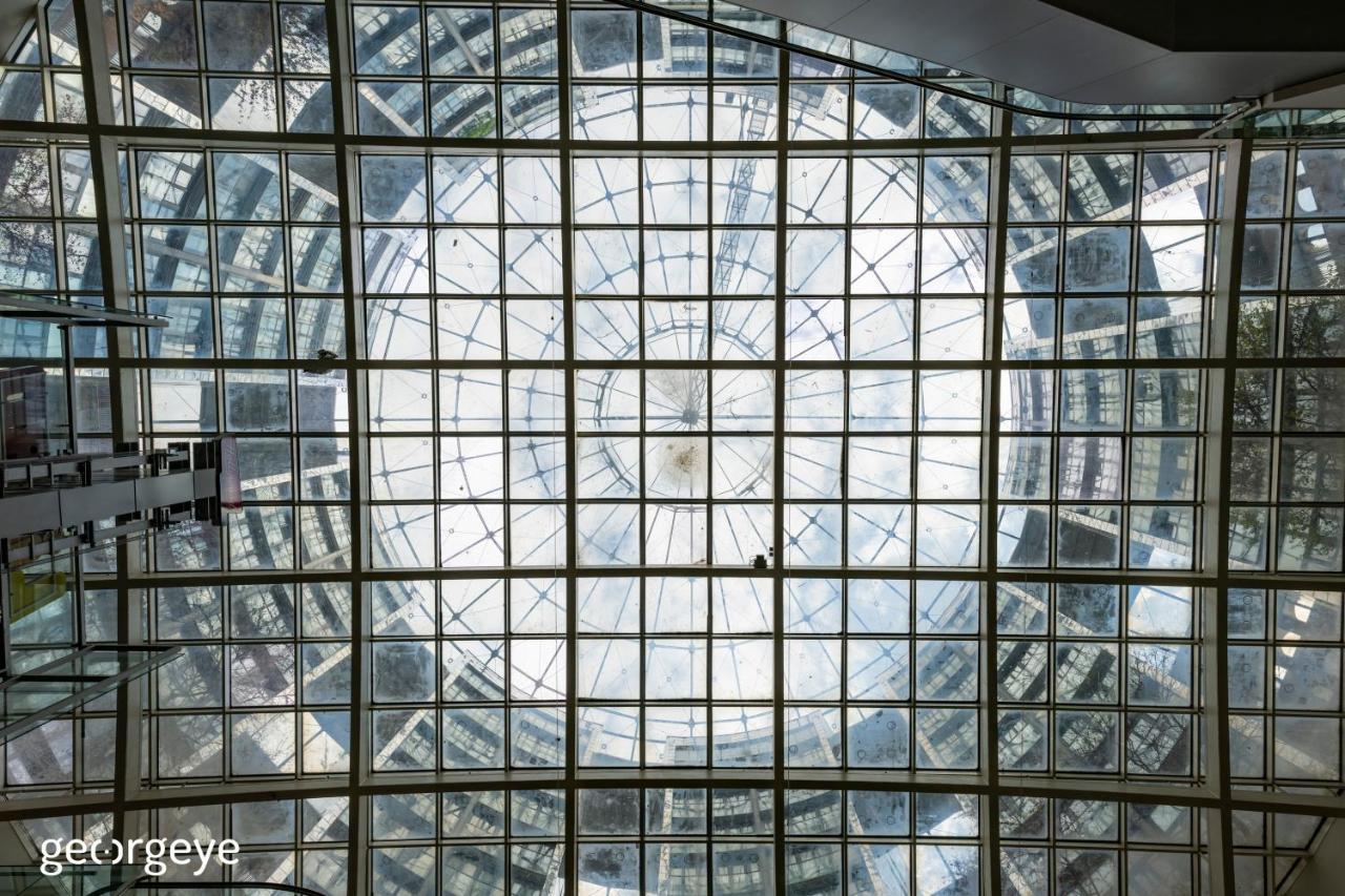 Urban Studio Gasometer By Ichbucheat Apartment Vienna
