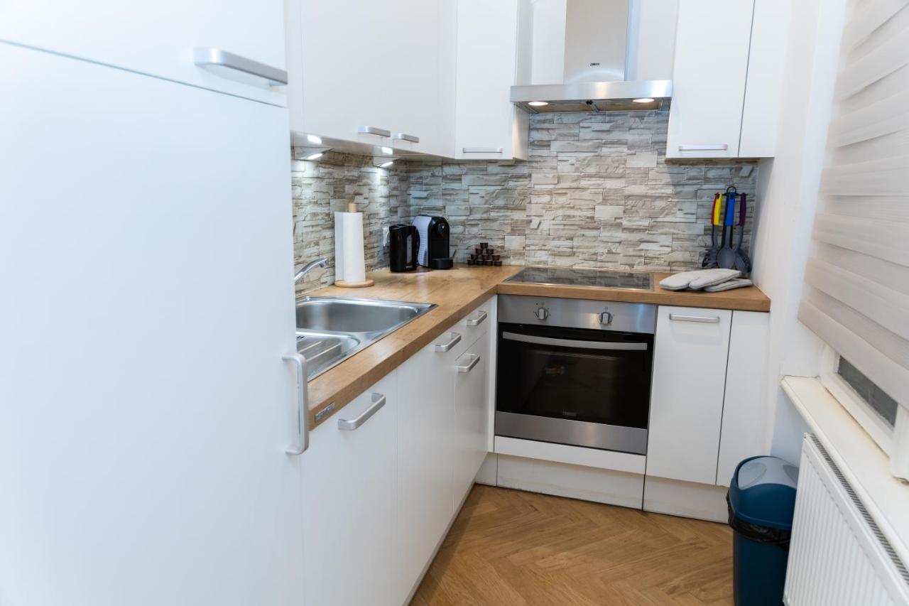 Schoenbrunn Palace Family Apartment *