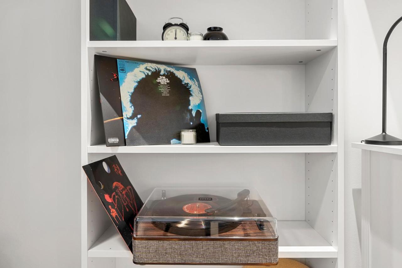 Boutique Spaces Vie Apartment *