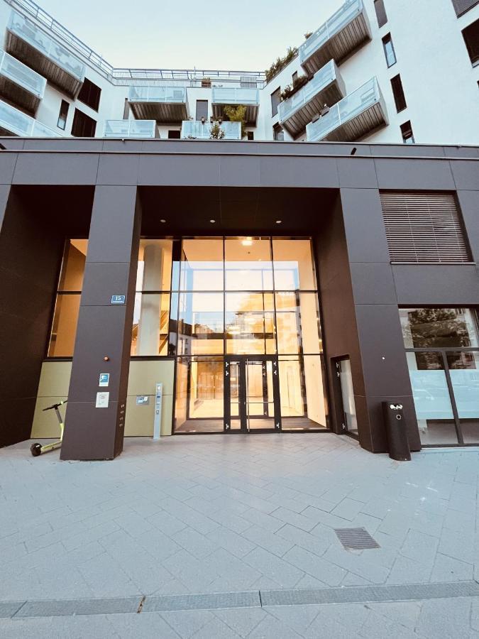 Boutique Spaces Vie Apartment *