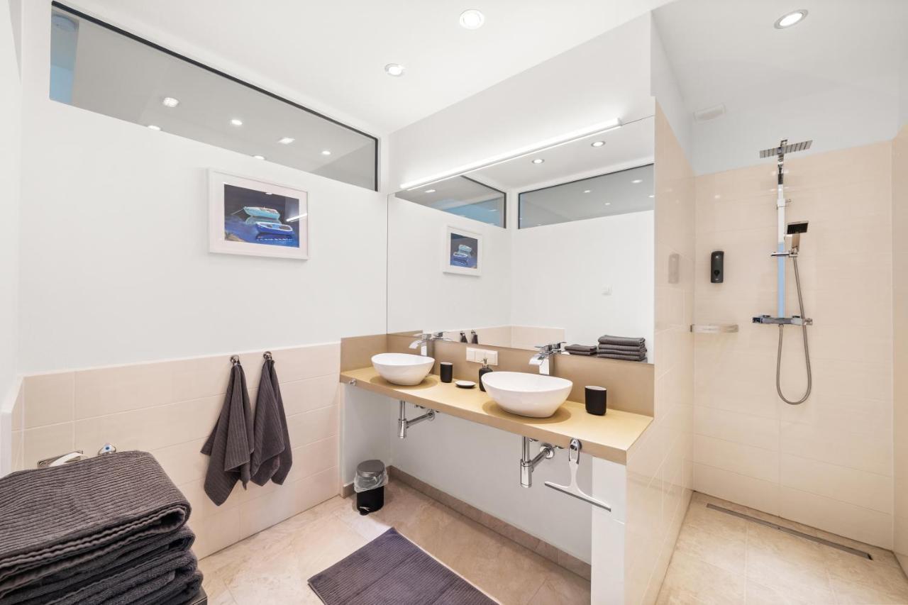 Apartamento Near Volksoper - Modern, Big, Central, Cosy Viena