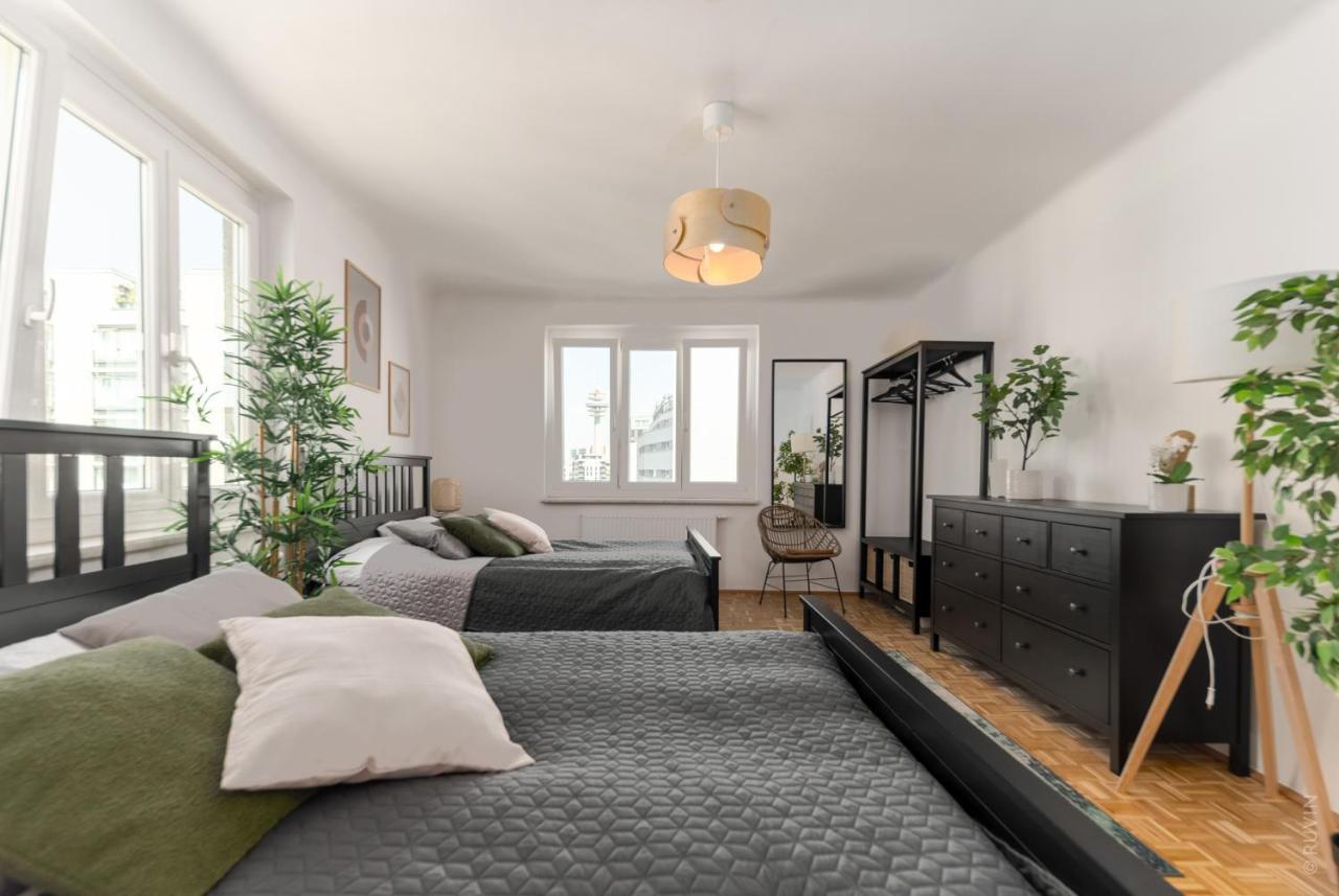 King Bed Home, 3 Bed Rooms, Perfect For Long Term * Vienna